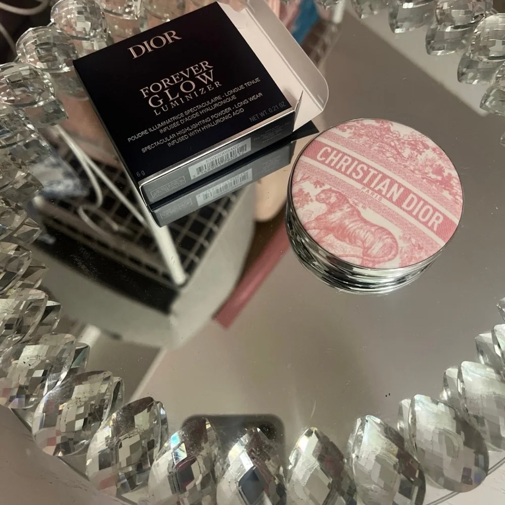 Dior Forever Glow Luminizer -Coral Glow-Limited Edition - Picture 3 of 7
